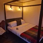 Vakantiehuis Wild Meadow Huts Doolin