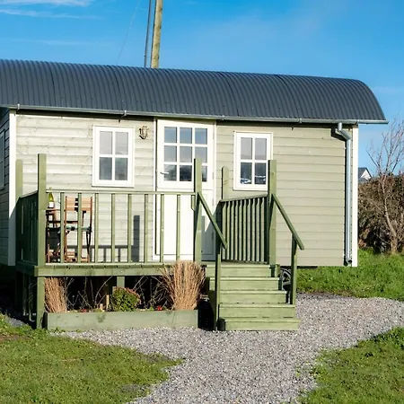 Holiday home Wild Meadow Huts Doolin