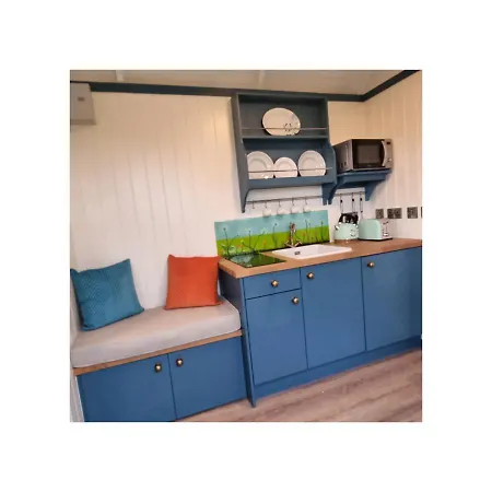 Wild Meadow Huts Casa vacanze