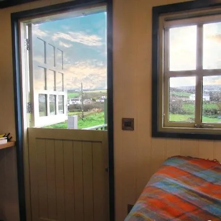 Wild Meadow Huts * Doolin