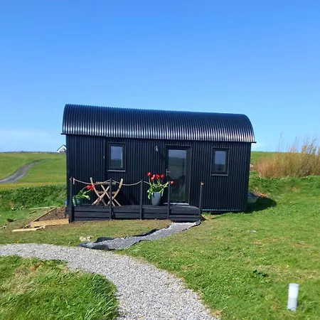 別荘 Wild Meadow Huts ドゥーリン