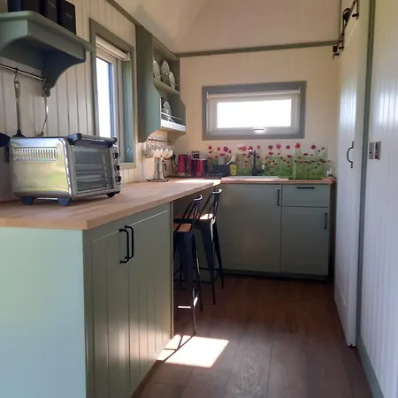 Wild Meadow Huts Сasa de vacaciones