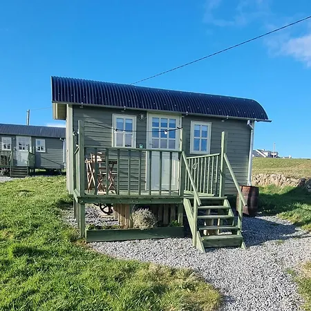Wild Meadow Huts Casa vacanze