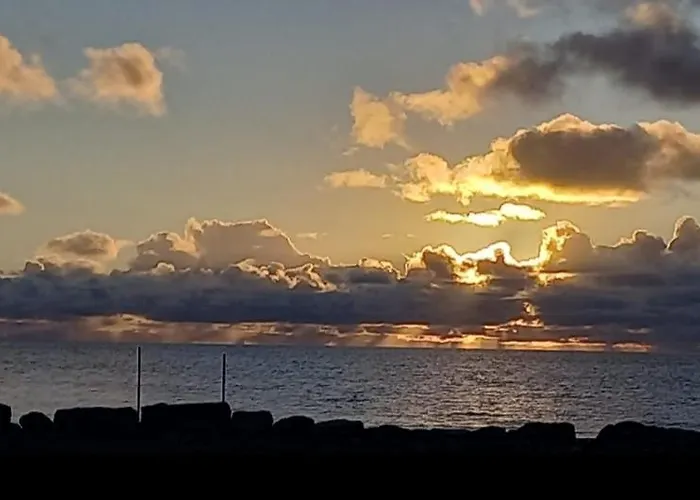 Wild Meadow Huts Doolin