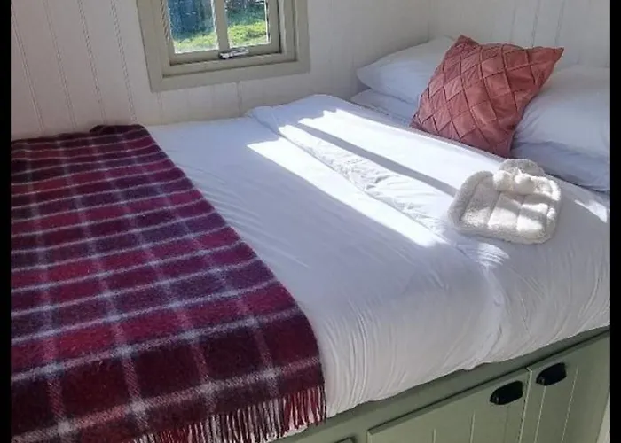 Semesterbostad Wild Meadow Huts Doolin