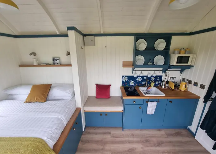 Wild Meadow Huts Doolin