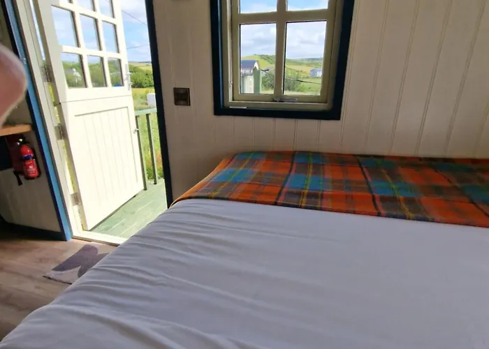 Feriehus Wild Meadow Huts Doolin