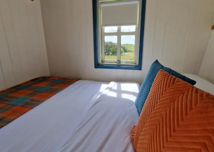 Wild Meadow Huts * Doolin