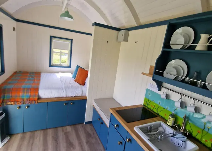 Semesterbostad Wild Meadow Huts