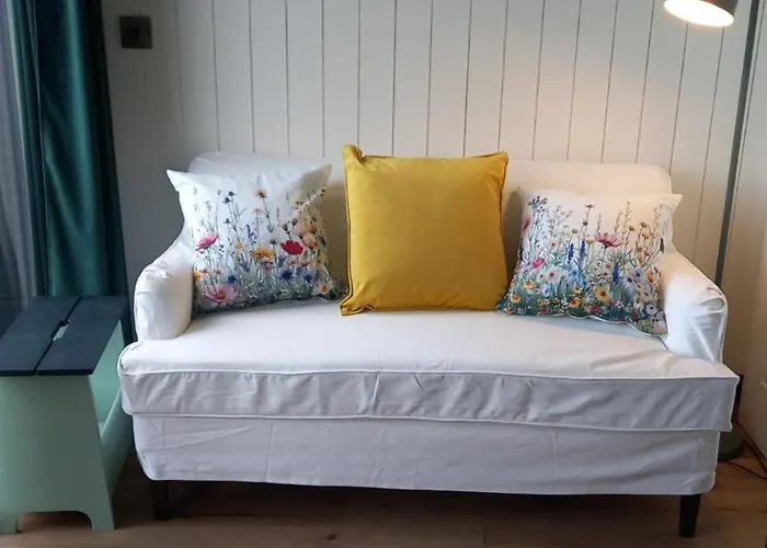 Wild Meadow Huts Doolin